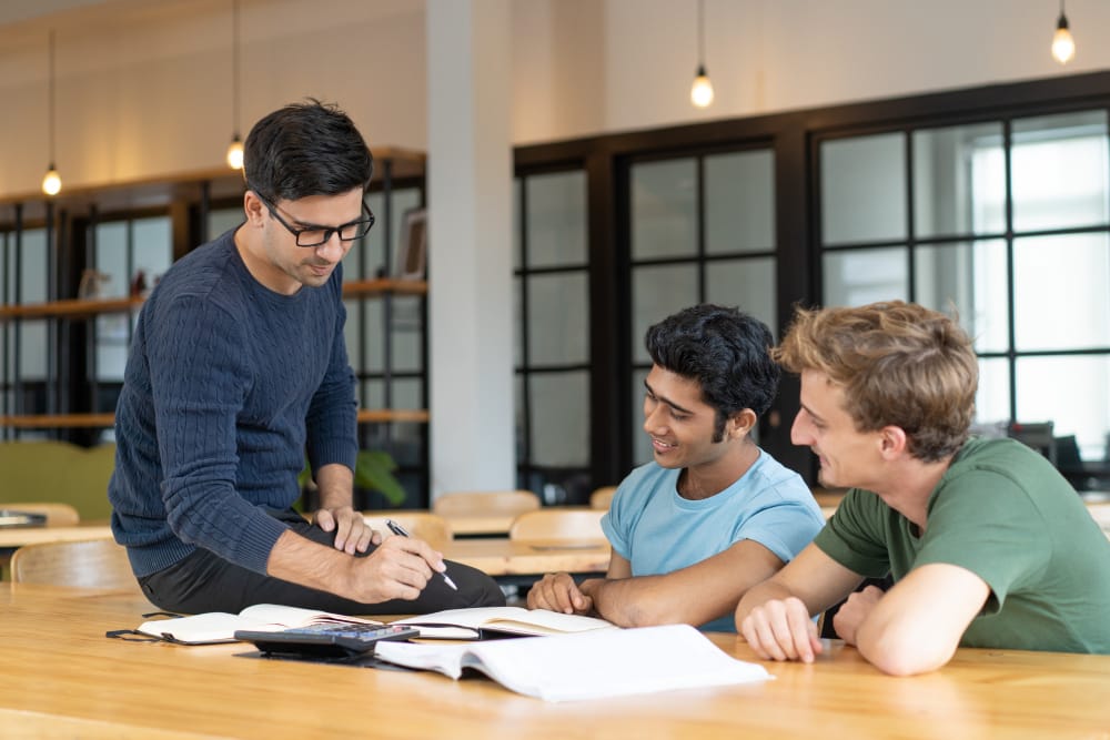 Top Career Counselling in Kanpur - Register with us